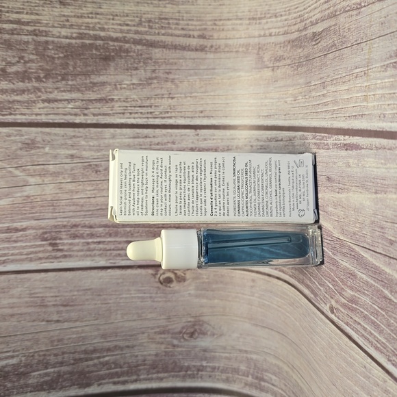 Lapis  Herbivore Botanicals Balancing Facial Oil 8ml** - Picture 2 of 2